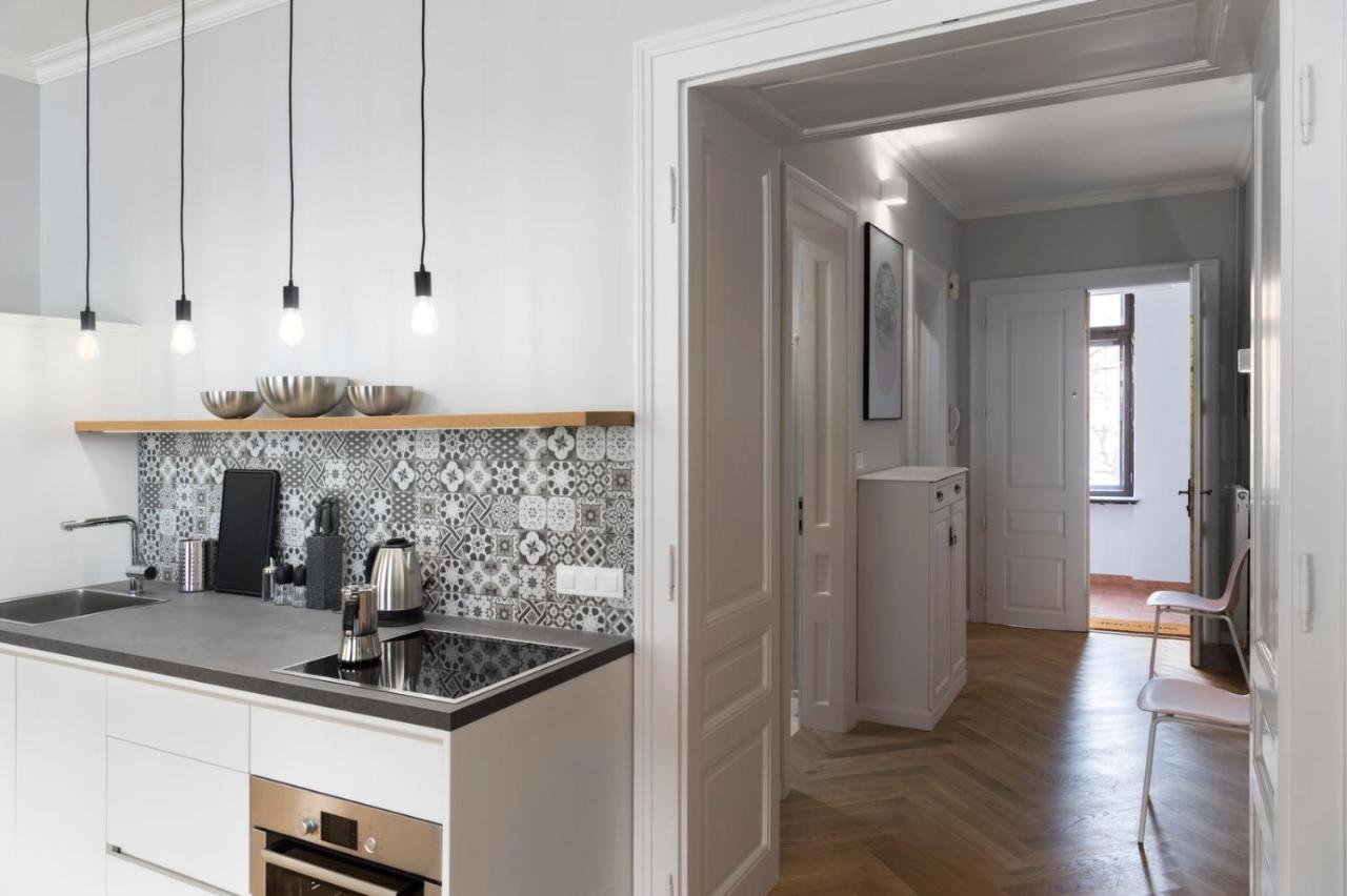 Fine Two Bedroom Trdinova Apartment Любляна Экстерьер фото