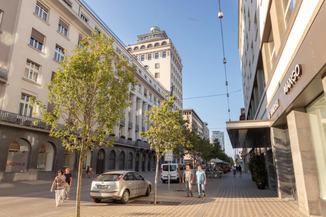 Fine Two Bedroom Trdinova Apartment Любляна Экстерьер фото